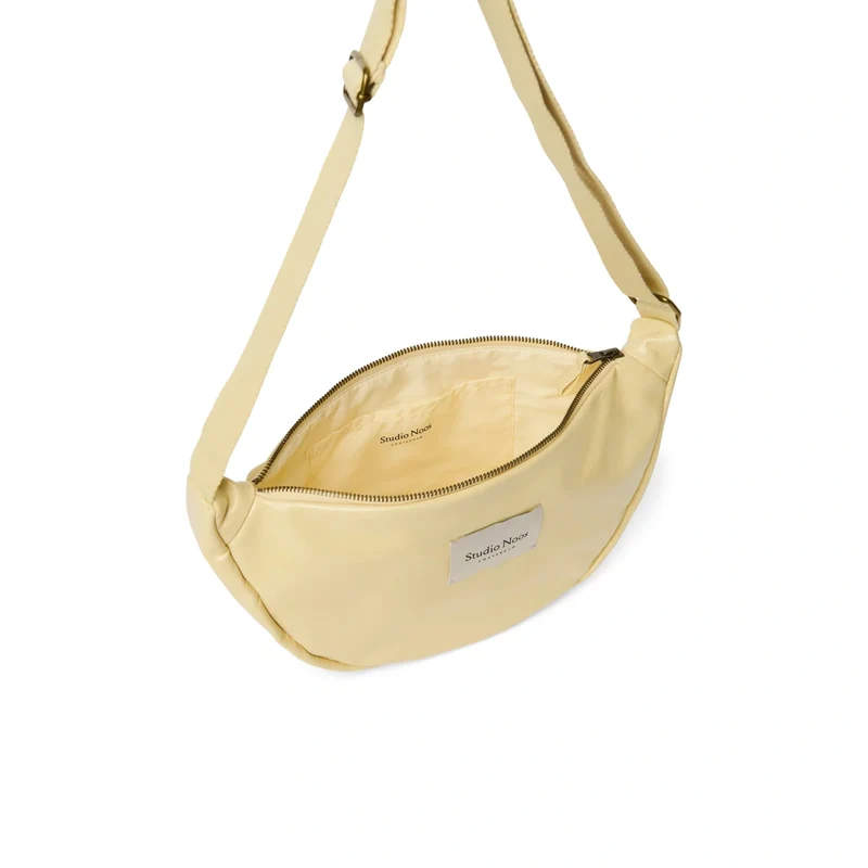 STUDIO NOOS Gürteltasche Buttergelb Vegan