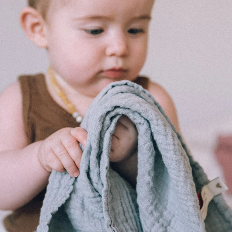 Petit Stellou Mulltuch Nooshi Cuddle Elephant
