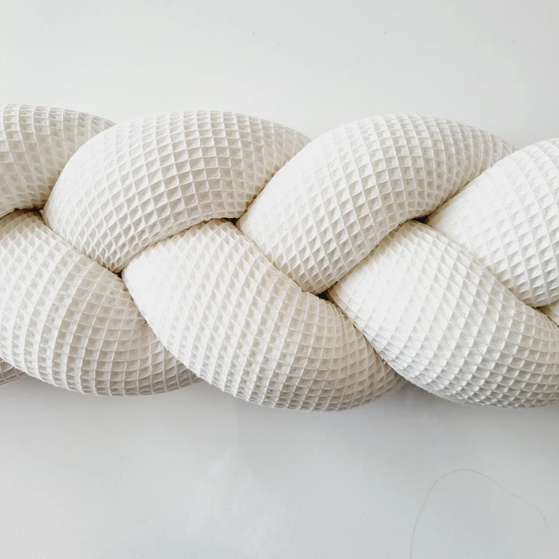 Geflochtene Bettschnecke / Bettschlange Waffelpique