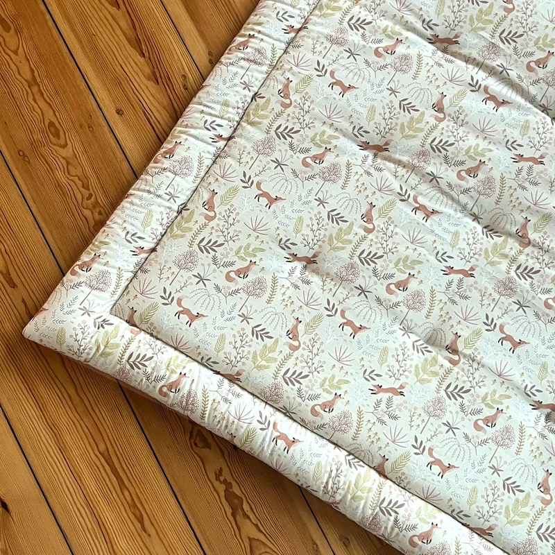 Krabbeldecke Baby Fuchs Beige – dick gepolstert, diverse Größen