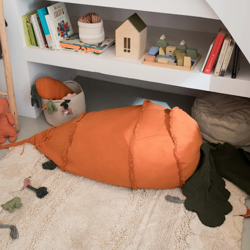 Sitzsack für Kinder “Cathy the Carrot”