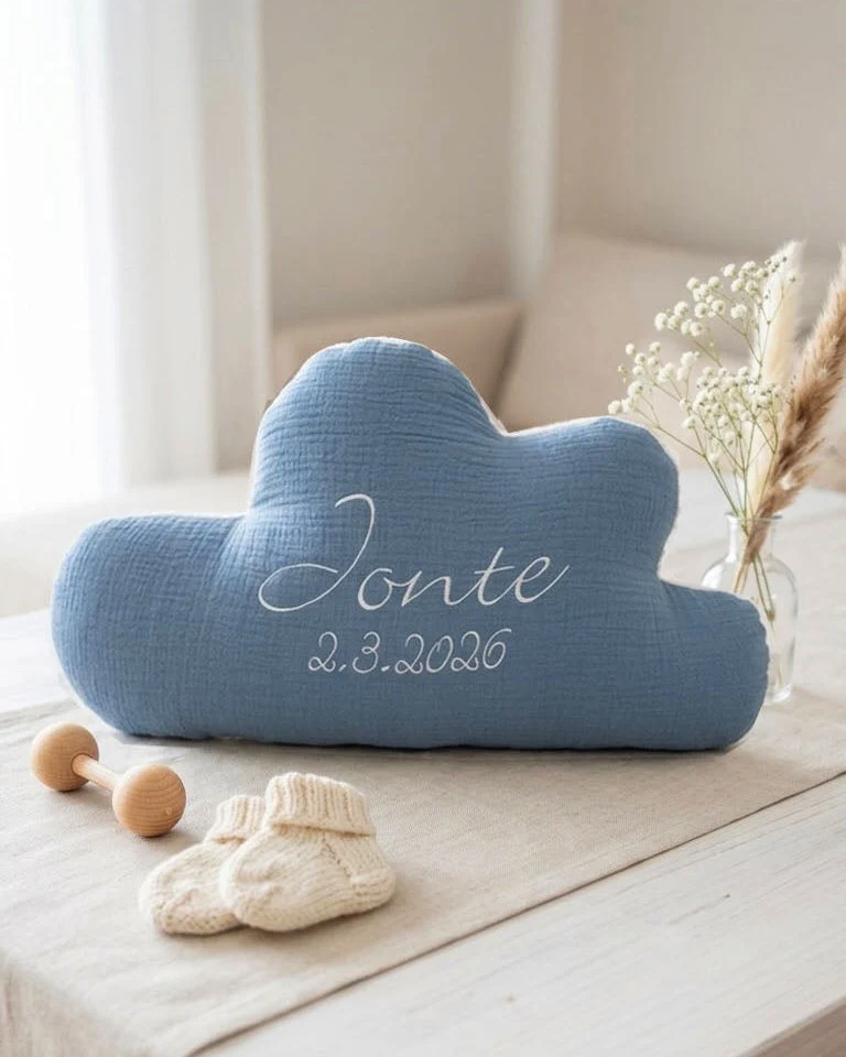Kissen personalisiert mit Namen Baby - Musselin Kornblumenblau