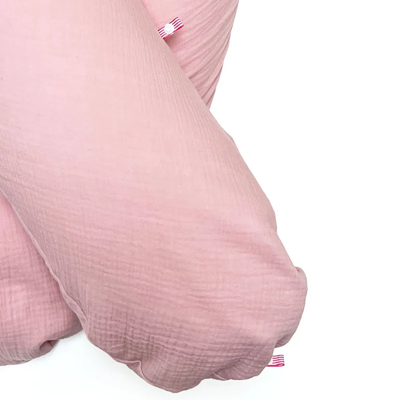 Stillkissenbezug aus Musselin mit Nestbau-Funktion für Theraline "Das Original" (190cm x38 cm) in Blush Rosa