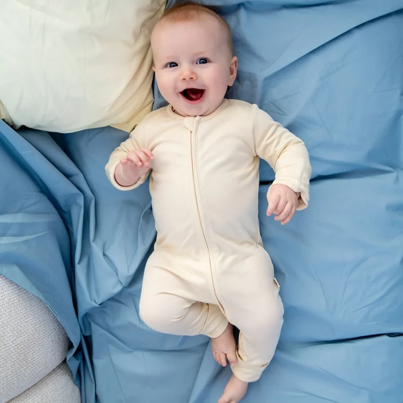 Eve & Olive BABY SCHLAFANZUG Cute Beige