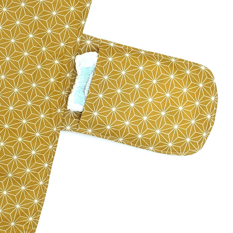 Wickeltasche Windeltasche mit Wickelunterlage für unterwegs ABWASCHBAR Happy Star Gelb