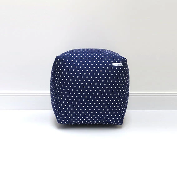 Sitzwürfel Blau mit Sternen