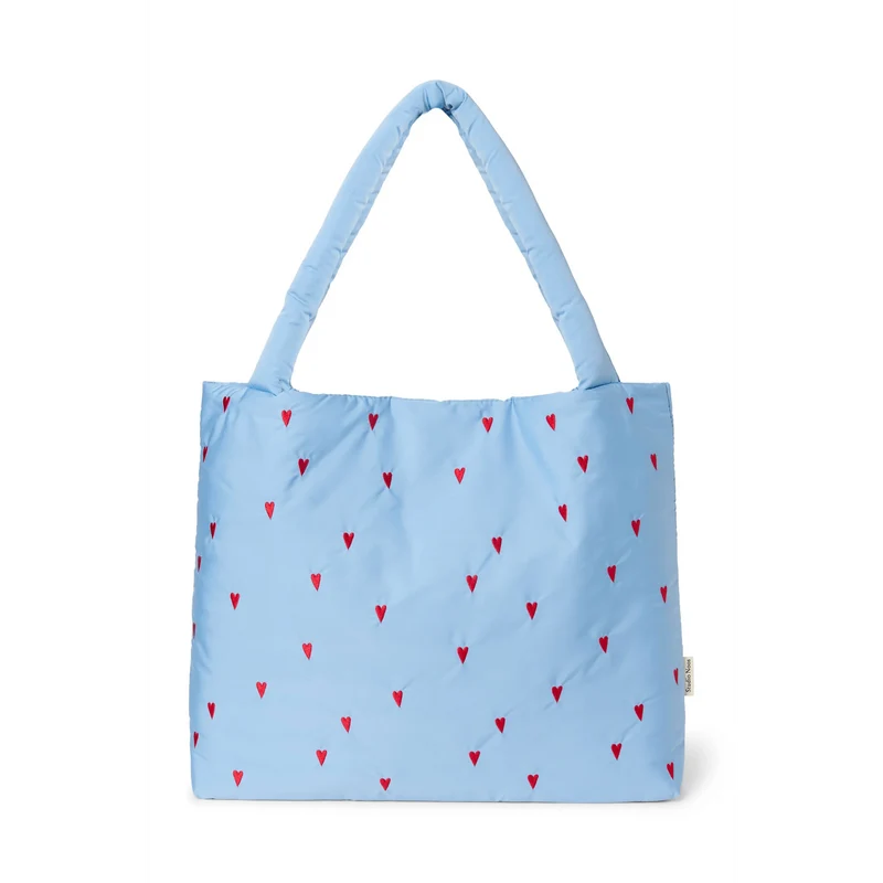 STUDIO NOOS Hellblaue Puffy Mom-Bag mit Herzen