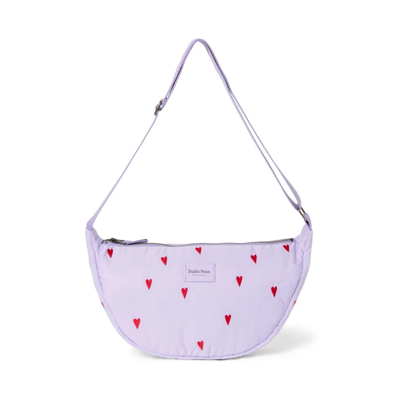 STUDIO NOOS Lila Puffy Gürteltasche mit Herzen