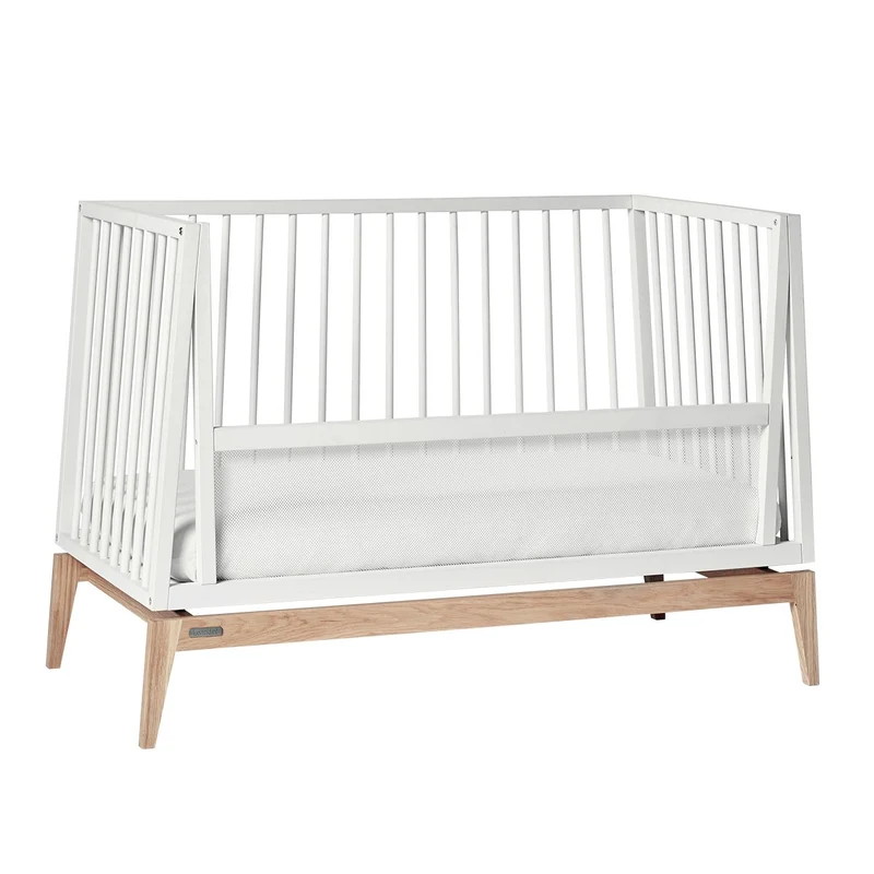 Leander Luna Babybett weiß/Eiche