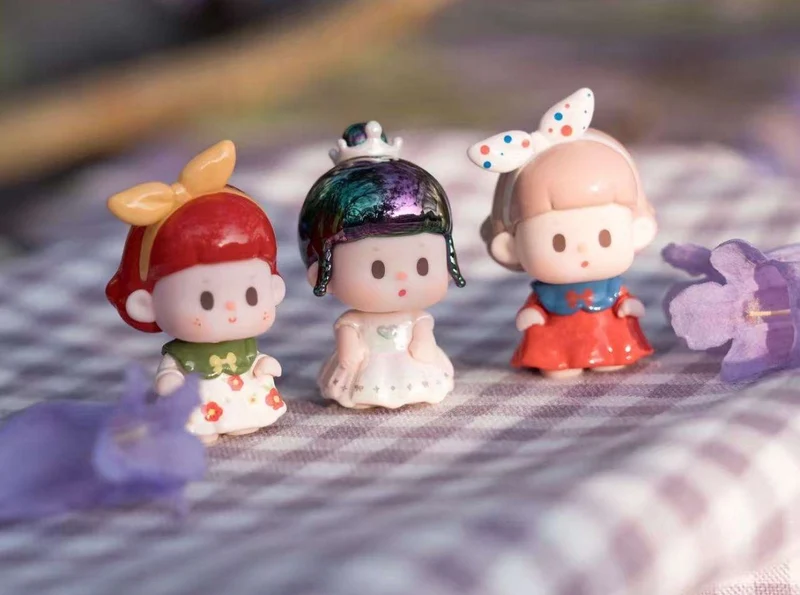 Little Princess(Whole Box 8Bags, One Bag 4pcs , 32pcs )