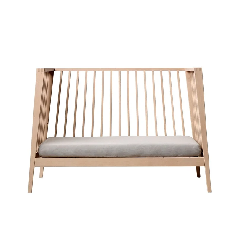 Leander Linea Babybett ohne Matratze Eiche
