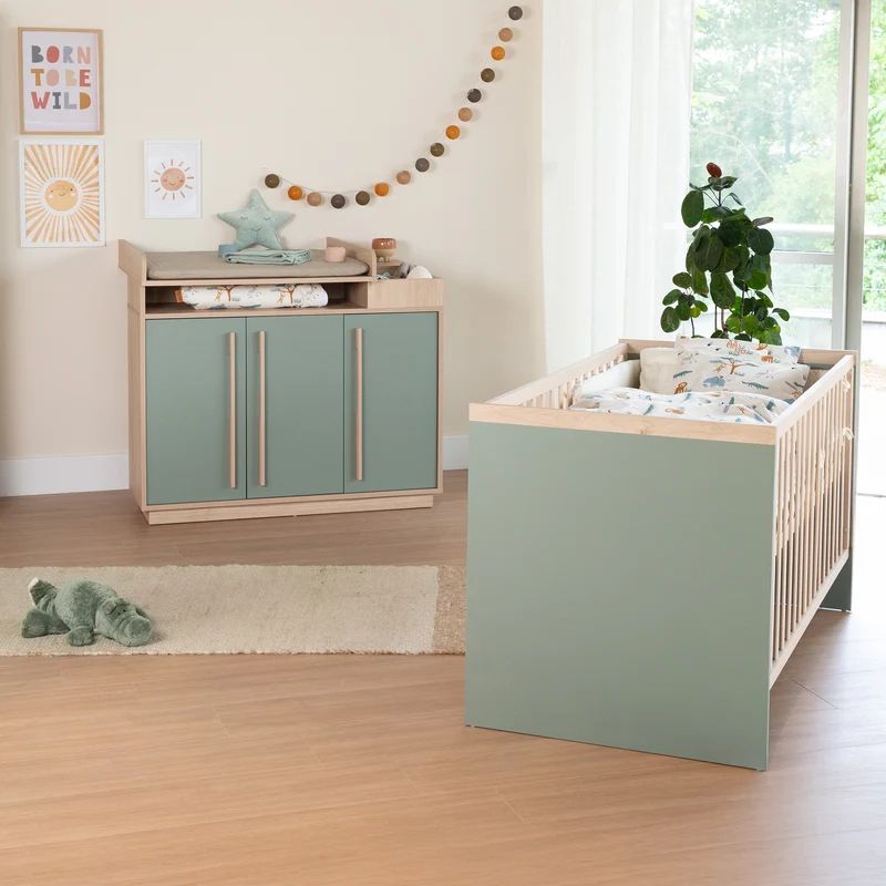 Möbelset 2-teilig 'Selva' - Babybett 70x140 + Wickelkommode - Reed Green / Virginia Chestnut