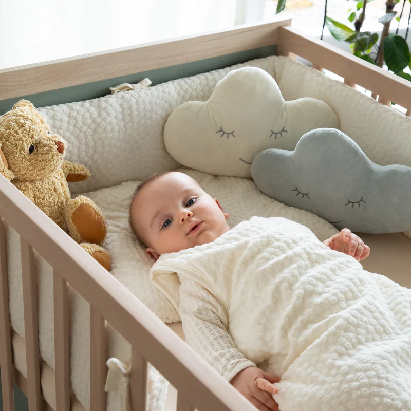 Babyzimmer 'Selva' 3-teilig - Offene Fächer & Soft Close - Reed Green / Virginia Chestnut