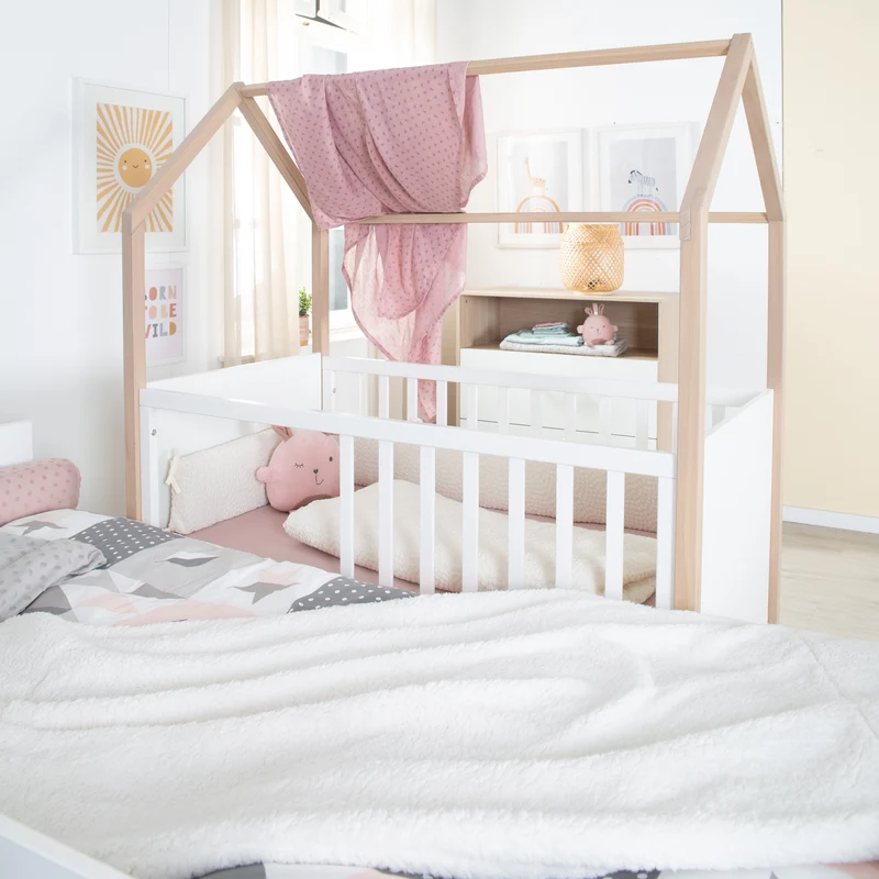 Babymöbelset 'Noah' 2-teilig mit Hausbett in 60x120 cm - Weiß / Tristan Eiche
