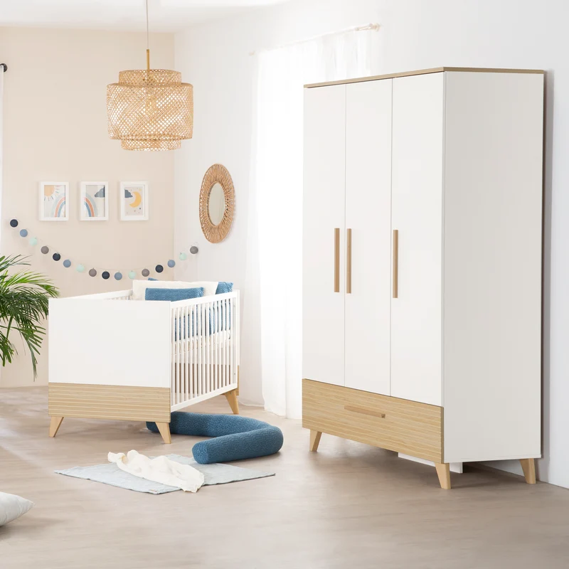 Babyzimmerset 'Theo' 3-teilig - Bett 70x140 + Wickelkommode + Kleiderschrank - Weiß / Eiche