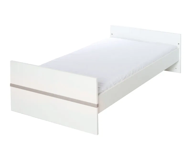 Kindermöbelset 'Moritz‘, 3-teilig, mit Kinderbett 70 x 140 cm, Wickelkommode breit & Schrank, weiß