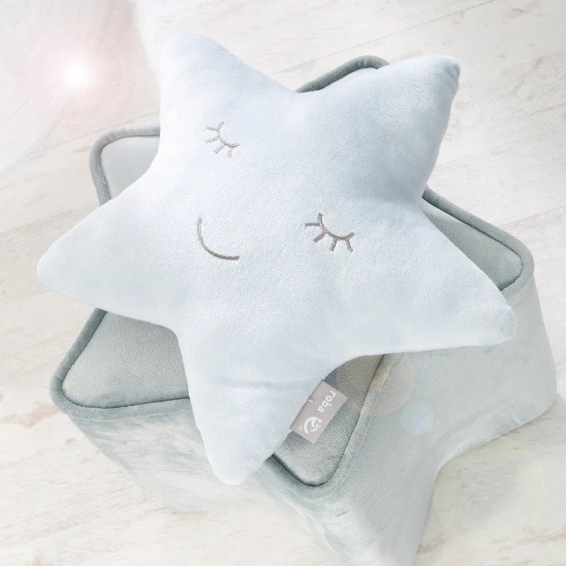 Deko-/Kuschelkissen"roba Style" – hellblau, flauschiges Stern-Dekokissen für Baby- & Kinderzimmer