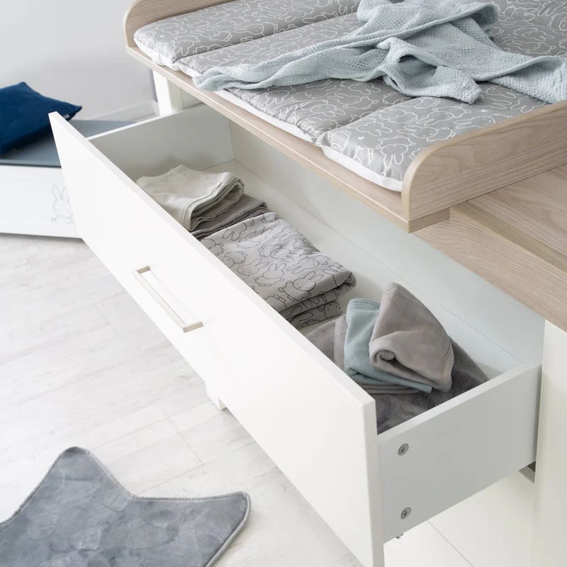 Kindermöbelset "Lucy‘ – 3-teilig, inkl. Kombi-Kinderbett 70 x 140 cm, Wickelkommode & Schrank 3-türig