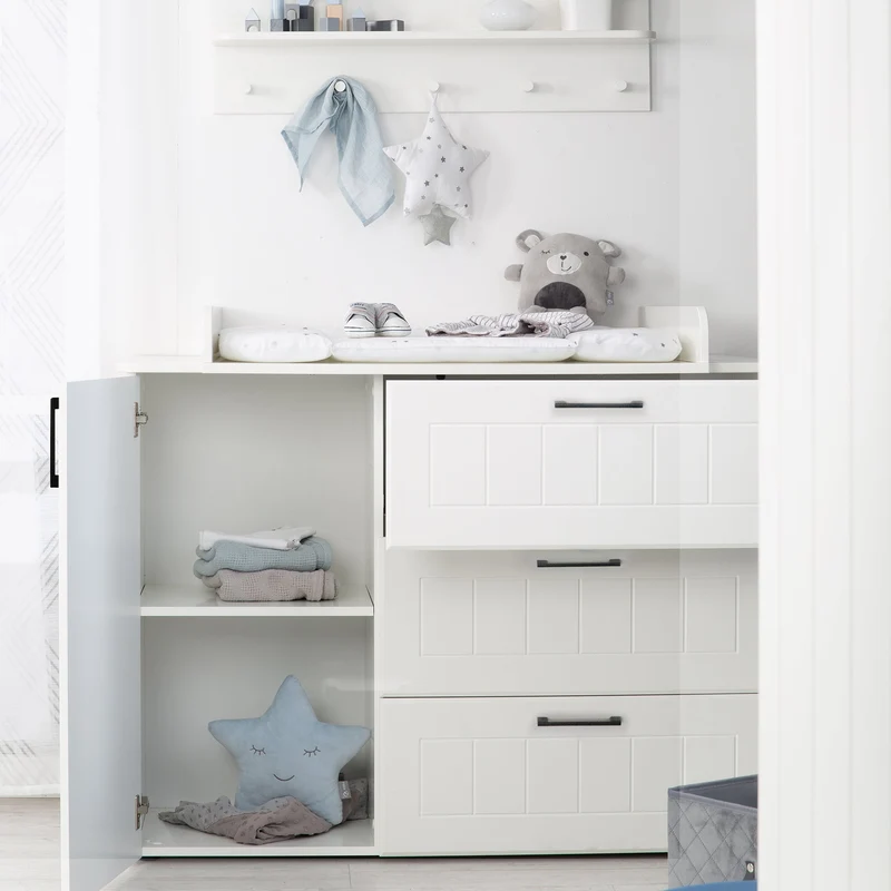 Zimmerset "Sylt", inkl. Kombi-Bett 70x140 cm, Wickelkommode & 3-türigem Kleiderschrank mit Spiegel, weiß