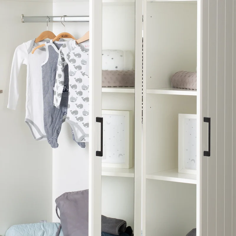 Zimmerset "Sylt", inkl. Kombi-Bett 70x140 cm, Wickelkommode & 3-türigem Kleiderschrank mit Spiegel, weiß