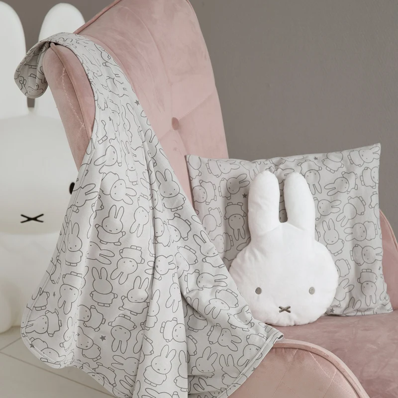 Babydecke "miffy®" – Jerseydecke aus Baumwolle für Mädchen und Jungen, 80 x 80 cm