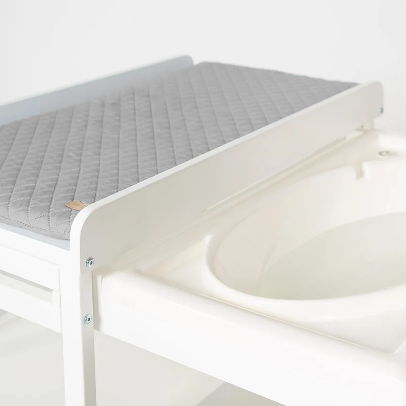 Bade-Wickel-Station "Baby Pool" – inkl. Wickelauflage "roba Style", ausziehbare Wanne, weiß