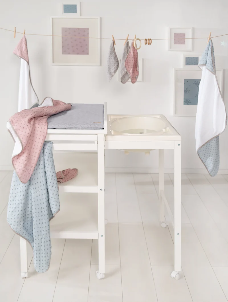 Bade-Wickel-Station "Baby Pool" – inkl. Wickelauflage "roba Style", ausziehbare Wanne, weiß