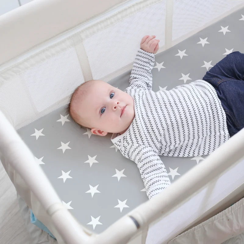 Reisebettmatratze "Little Stars" – faltbares Reisebett, Baby/Kinderbett 60 x 120 cm, inkl. Tragetasche