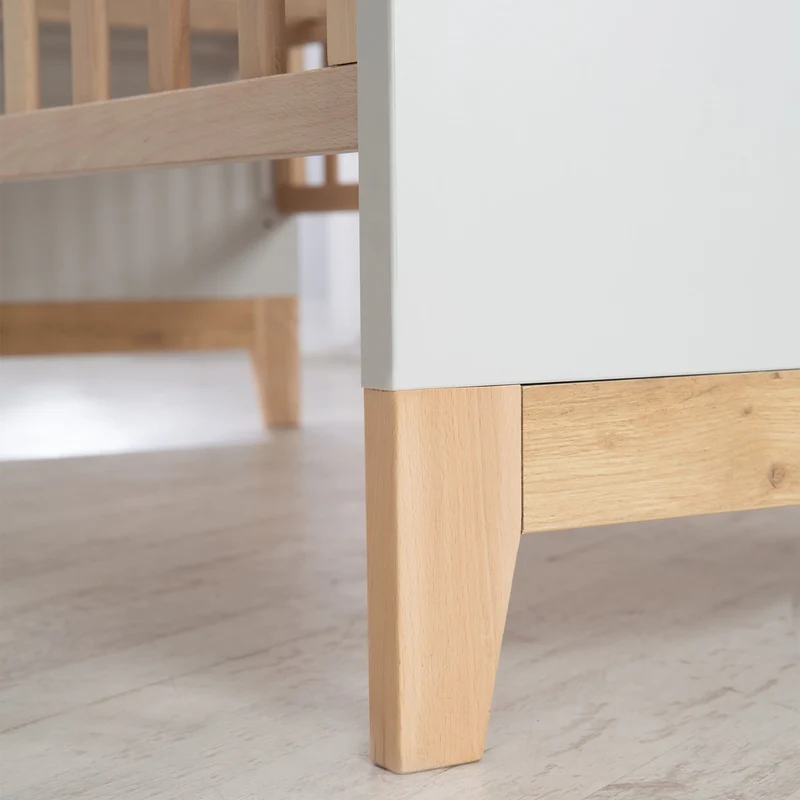 Kombi-Kinderbett "Caro" – 70 x 140 cm, höhenverstellbar, mitwachsend, 3 Schlupfsprossen, umbaubar