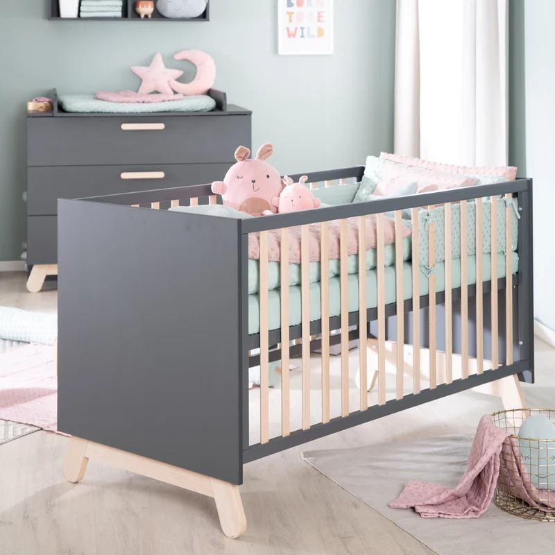 Organic Nestchen 'Lil Planet' für Betten 60 x 120 - 70 x 140 cm - Bio-Baumwolle - Frosty Green