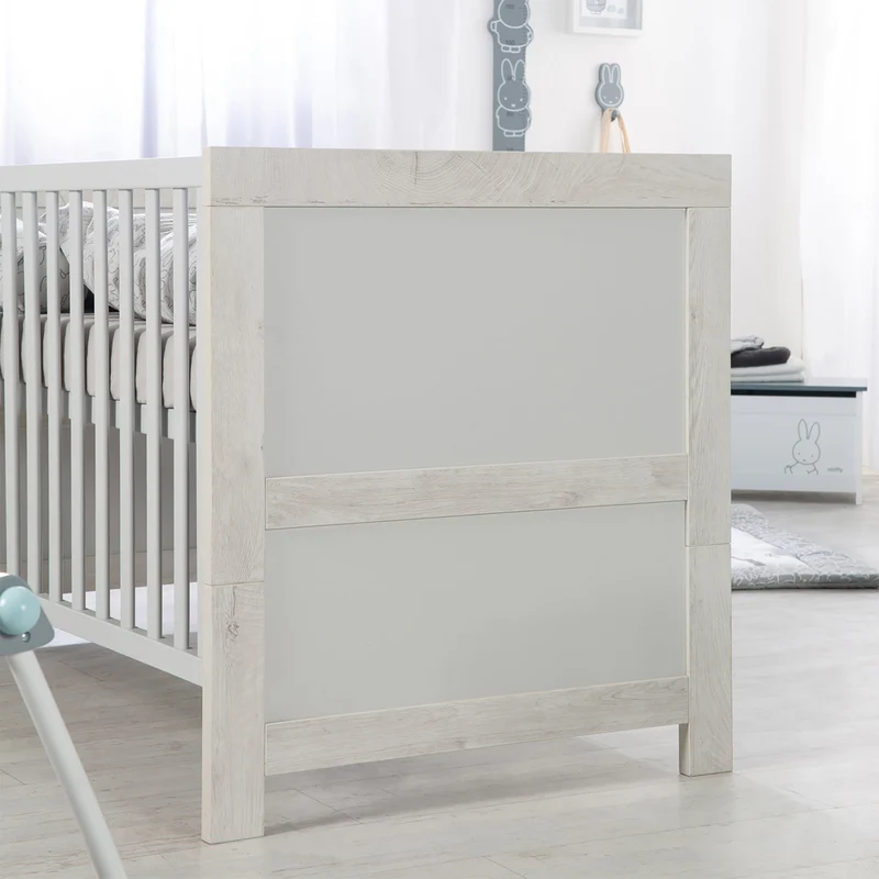 Kombi-Kinderbett "Mila" – 70 x 140 cm, verstell-/umbaubar zum Jugendbett, mitwachsend, 3 Schlupfsprossen