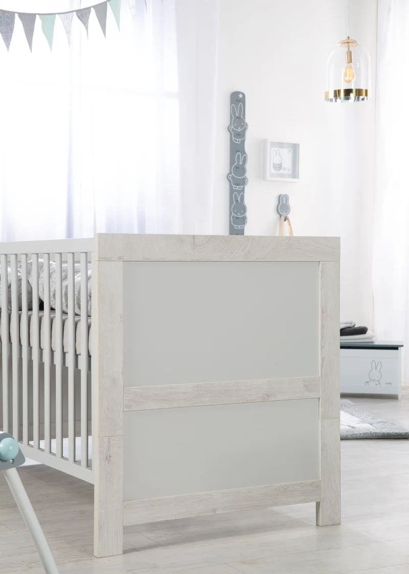 Kombi-Kinderbett "Mila" – 70 x 140 cm, verstell-/umbaubar zum Jugendbett, mitwachsend, 3 Schlupfsprossen