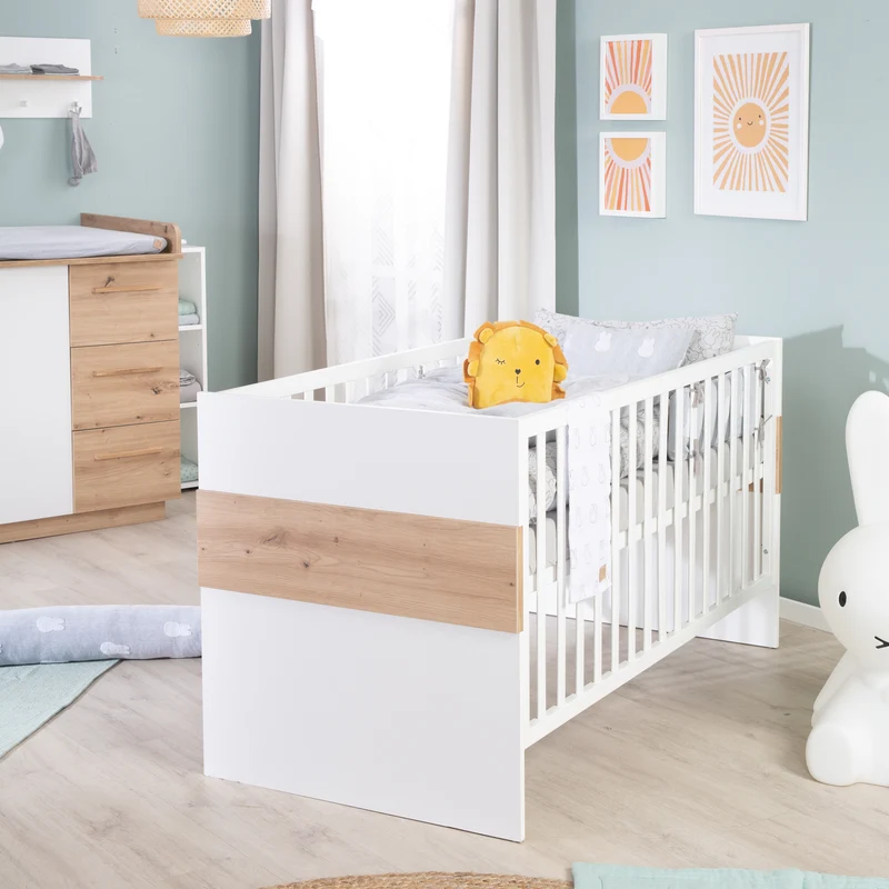 Möbelset 'Lion 2-teilig - Kombi-Kinderbett 70x140 + Wickelkommode breit - Weiß - Dekor 'Artisan Eiche'