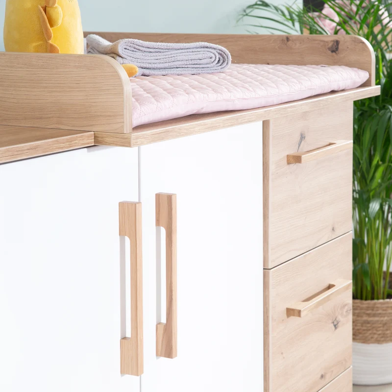 Kinderzimmerset 'Lion' 3-teilig - Bett 70x140 + Wickelkommode breit + Kleiderschrank