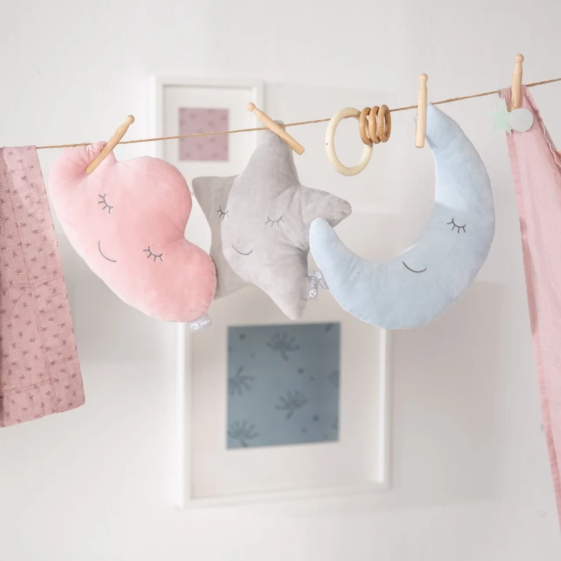 Nackenkissen Mond "roba style" – rosa, flauschiges Dekokissen für Baby- & Kinderzimmer