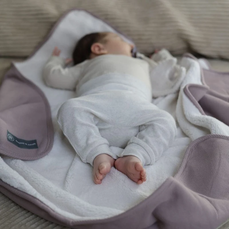 Kuscheldecke | Essential Berry