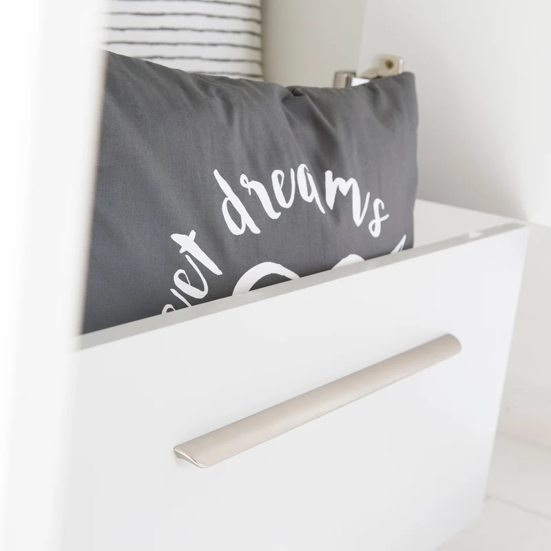 Zimmerset "Linus" – inkl. Kombi-Bett 70 x 140 cm, Wickelkommode & 3-türigem Schrank, weiß / grau