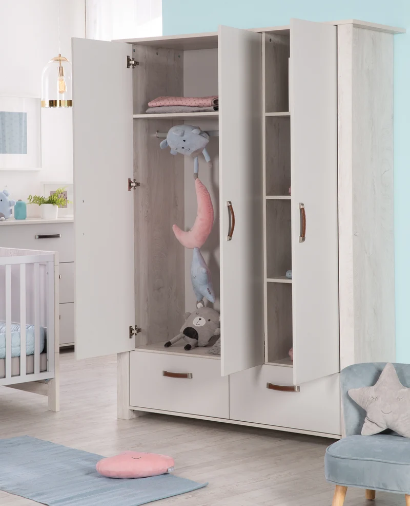 Zimmerset "Mila" – inkl. Kombi-Bett 70 x 140 cm, Wickelkommode & 3-türigem Schrank, grau/weiß