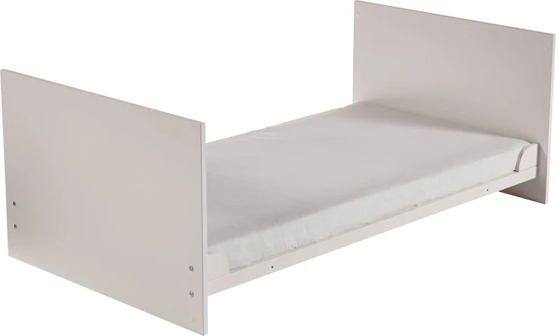 Zimmerset "Maren" – inkl. Kombi-Bett 70 x 140 cm, Wickelkommode breit & Schrank 3-türig, weiß