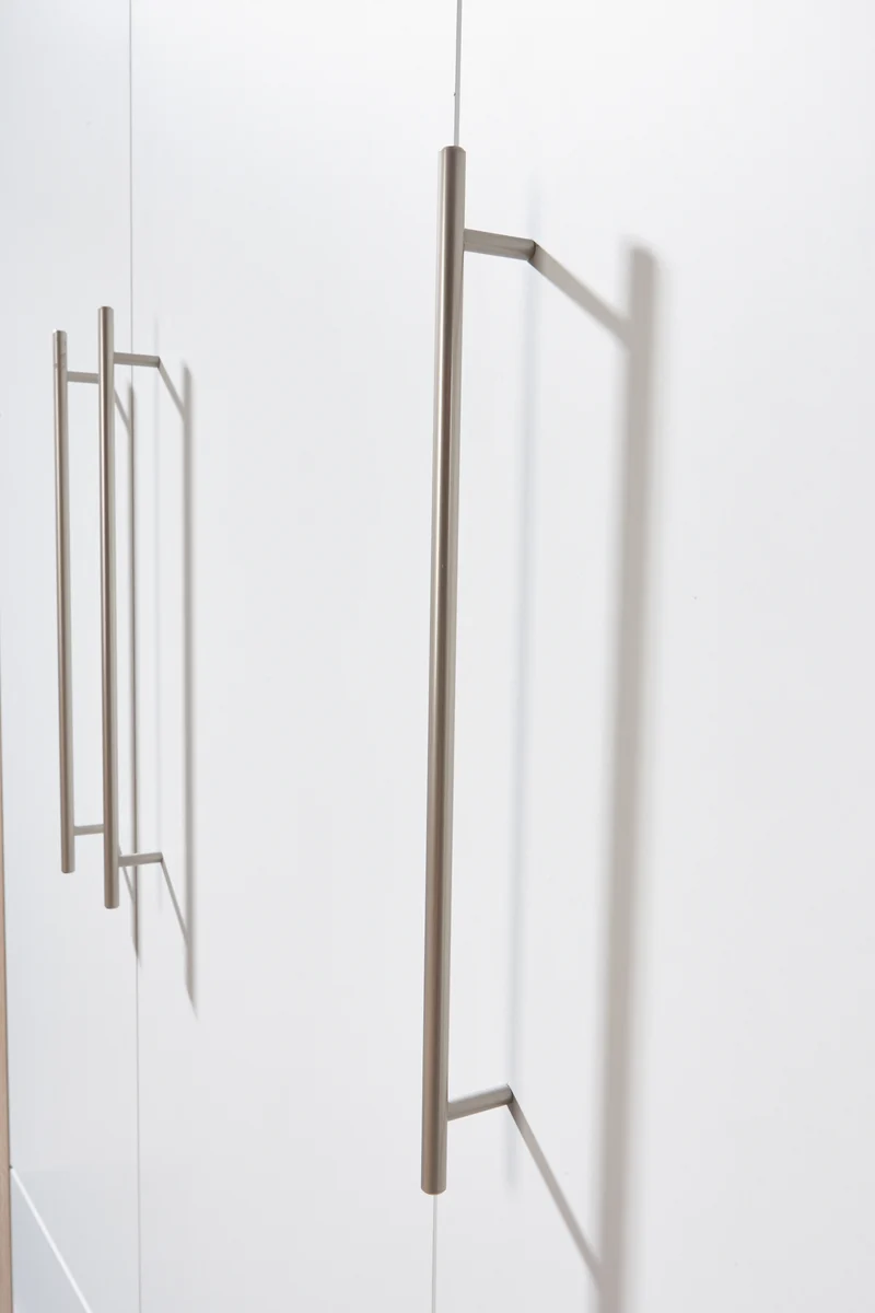 Zimmerset "Maren" – inkl. Kombi-Bett 70 x 140 cm, Wickelkommode breit & Schrank 3-türig, weiß