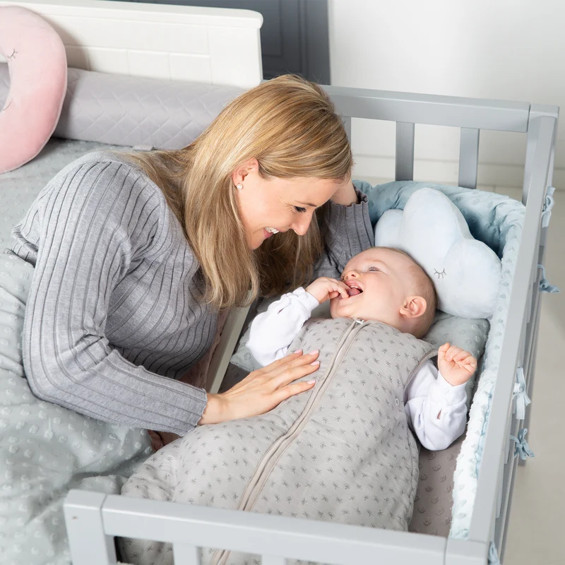 Baby-Nestchen "Lil Planet" – Bio-Baumwolle, GOTS zertifiziert, für Betten 60 x 120 cm/70 x 140 cm, hellblau