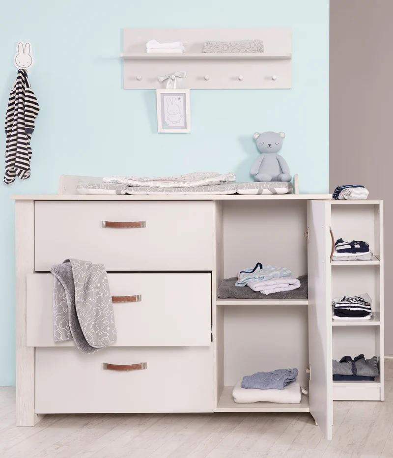 Kinderzimmerset 'Mila', inkl. Kombi-Bett 70 x 140 cm, Wickelkommode & 3-türigem Schrank, grau/weiß
